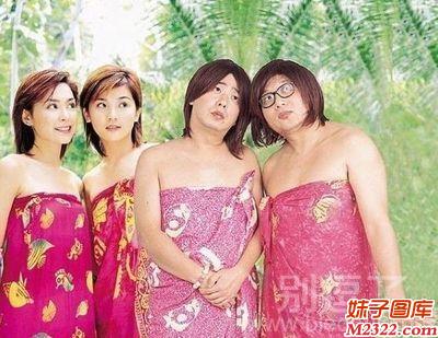 刚沐浴出完的二对CP情侣图片(WWW.m2322.com)