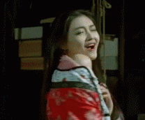 空虚寂寞美女卖弄风骚求男人领回家(WWW.m2322.com)