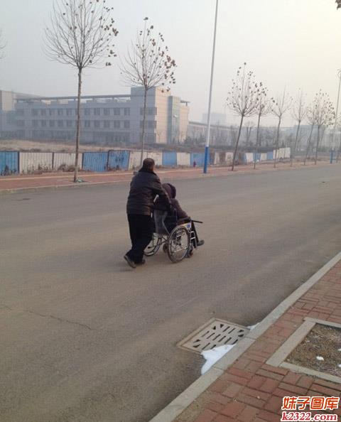 即使你无法走路，我也要用一生来陪伴着你(WWW.m2322.com)