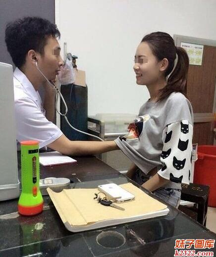 当一名医生也是一份不错的职业(WWW.m2322.com)