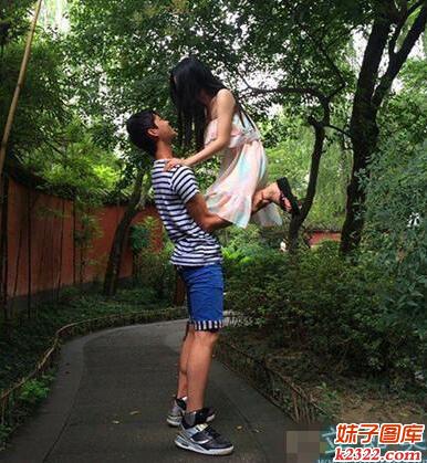 男女生秀恩爱新技能，,你get到了吗?(WWW.m2322.com)