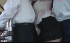 男女做ai公车上裸体美女照(无内衣) 