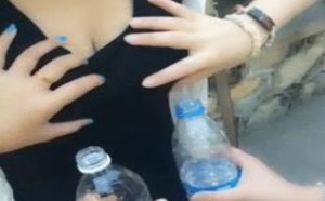挤奶动态图片大全！美女随意高潮溅射图片