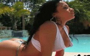 美女动态100经典出处gif动态图 
