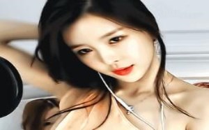 传说中美到骨子里去的美女主播