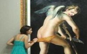 美女,男人的屁股有那么好看吗?