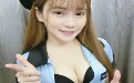 警校校花低胸爆乳上演制服诱惑 警校校花低胸爆乳上演制服诱惑