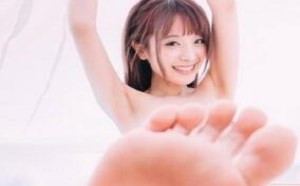 美女祼体把腿张开看光光图片