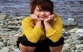 在海边恶搞美女拉粑粑图片 在海边恶搞美女拉粑粑图片
