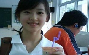 美眉：那些年清纯得无人能敌的章泽天