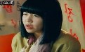 大师安慰失恋到悲伤哭泣的女青年 大师安慰失恋到悲伤哭泣的女青年