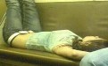 国处女子占座位太吸人眼球的一幕