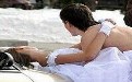 男女野战门事件让摄影师大饱眼福 男女野战门事件让摄影师大饱眼福
