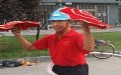 大爷的玩法真是酷炫,可以进入演艺圈了 大爷的玩法真是酷炫,可以进入演艺圈了