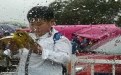 雨再大又怎样,也阻止不了我读书的决心 雨再大又怎样,也阻止不了我读书的决心