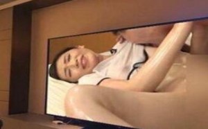 王思聪新买SONY显示器被人恶搞美女邪恶P图片