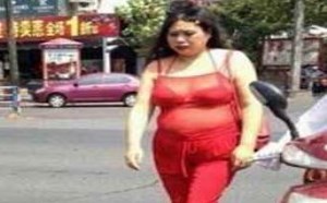 美女大姐穿透视装无法直视