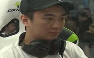 林更新王丽坤好事将近 王思聪被美女围堵合影20180807